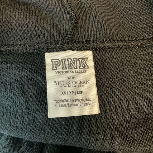 Victoria’s Secret Pink UT black gray fleece jacket size xs - Picture 5 of 7